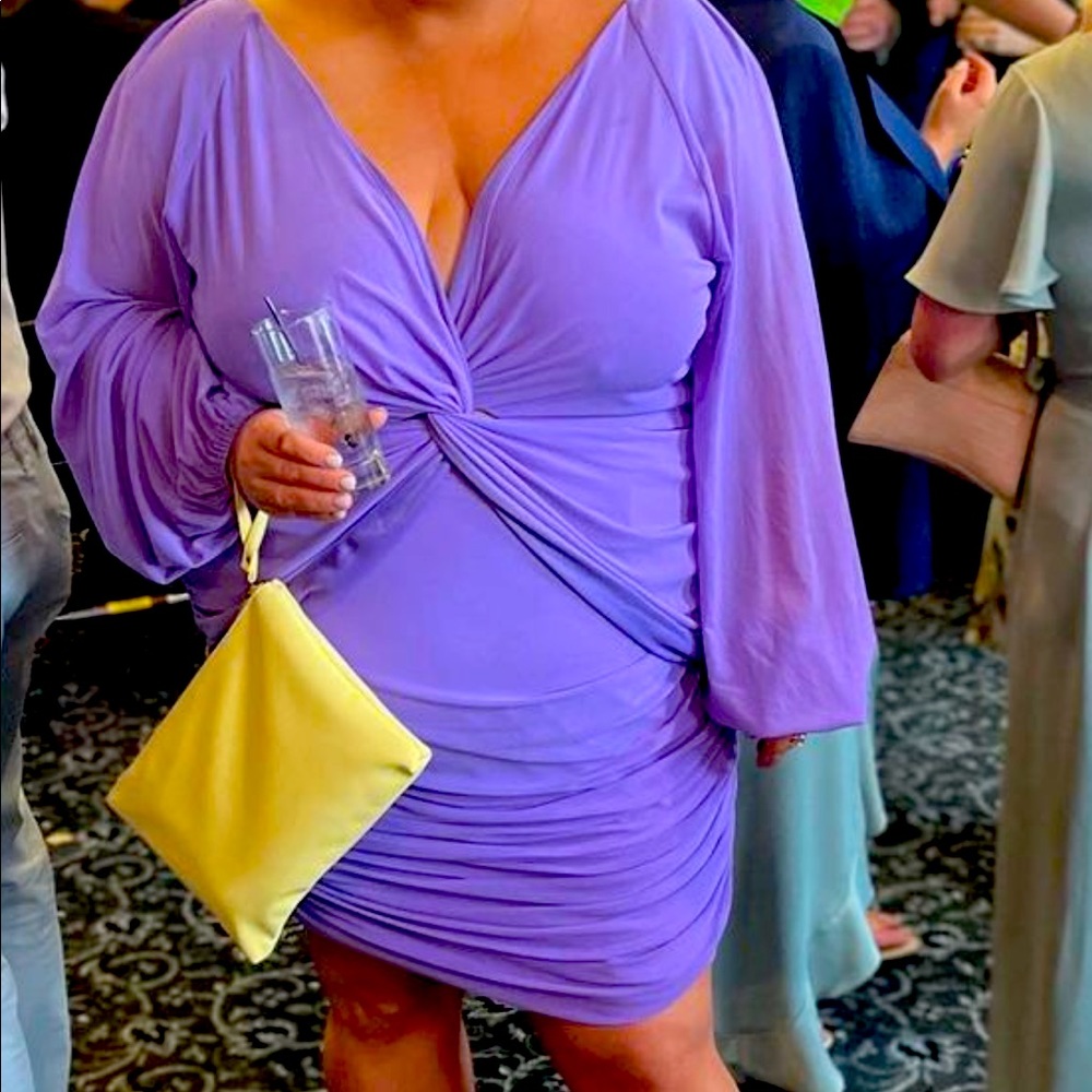 From fashion nova! Wore to wedding, and worn one time!